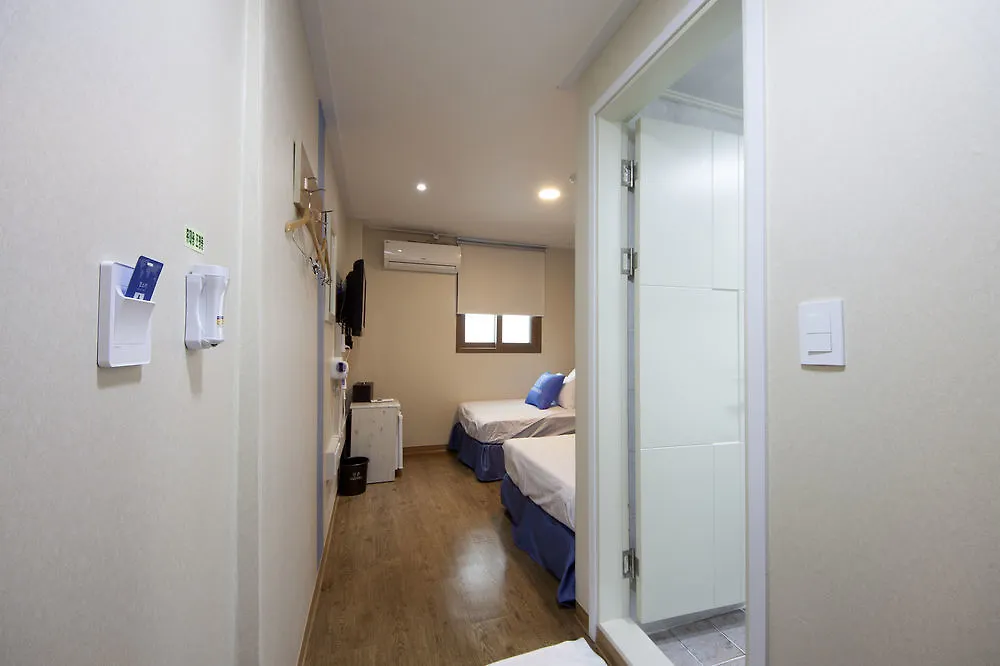 K-Guesthouse Sinchon 2 Seoul