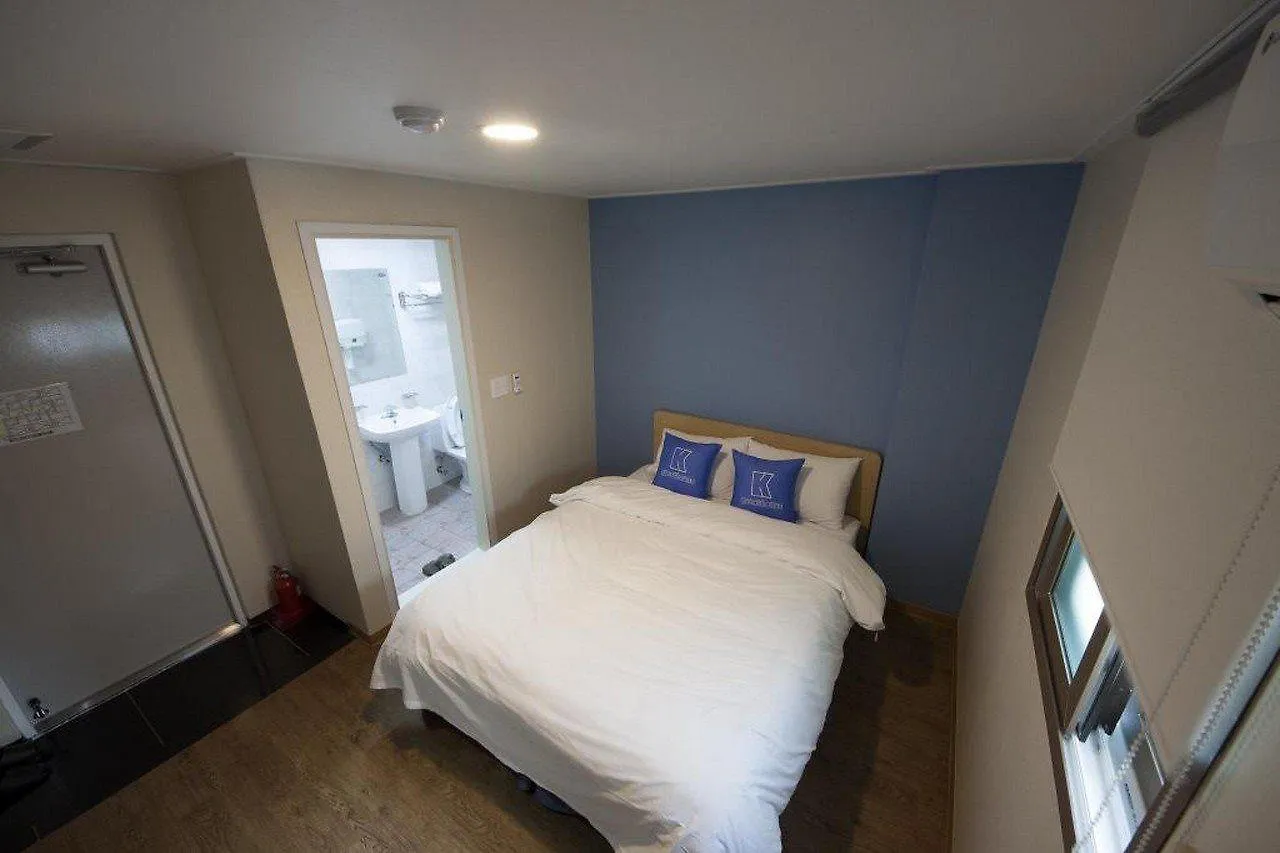 Casa de hóspedes K-Guesthouse Sinchon 2 Seul